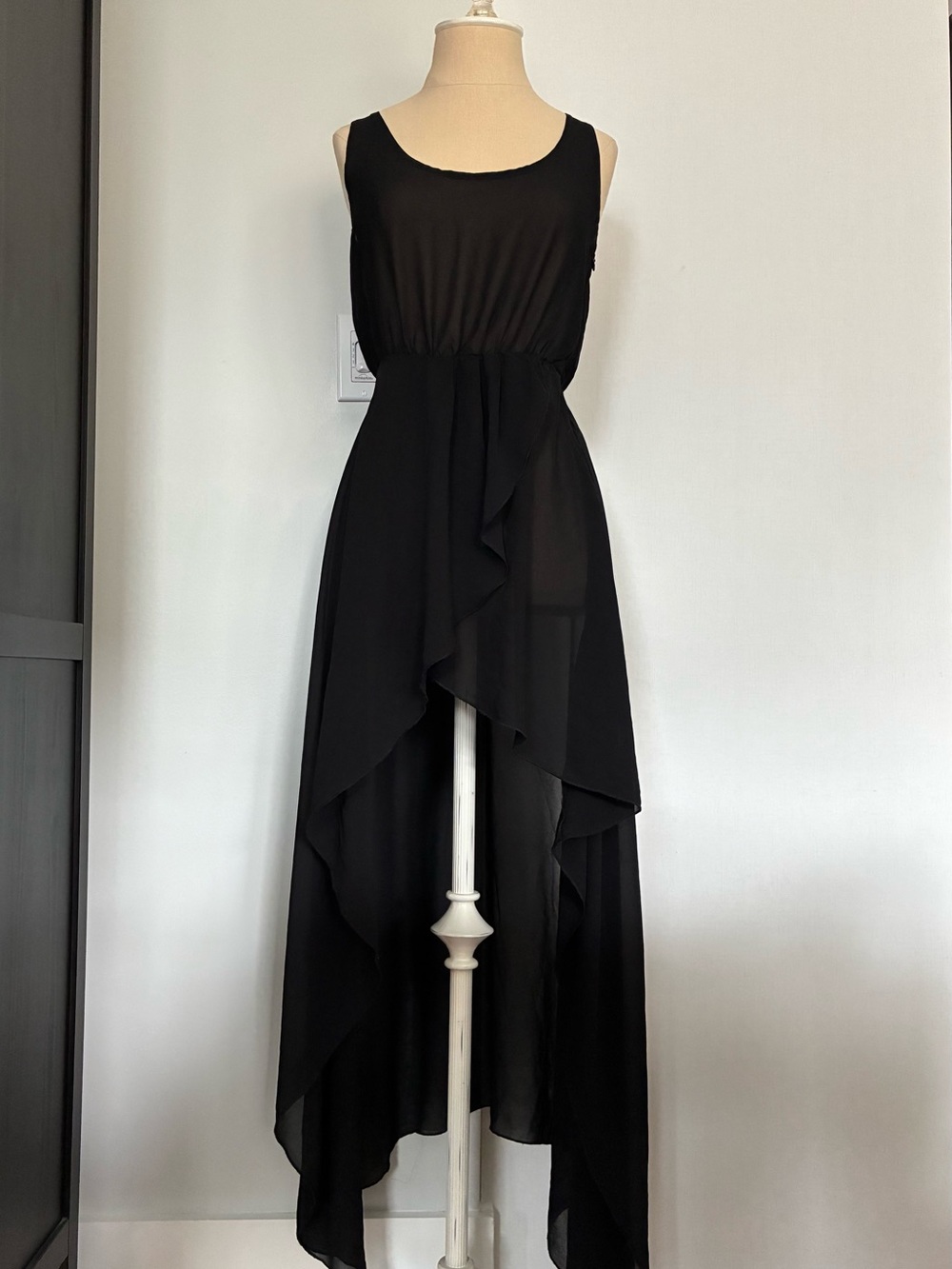 Black High-Low Sleeveless Dress
